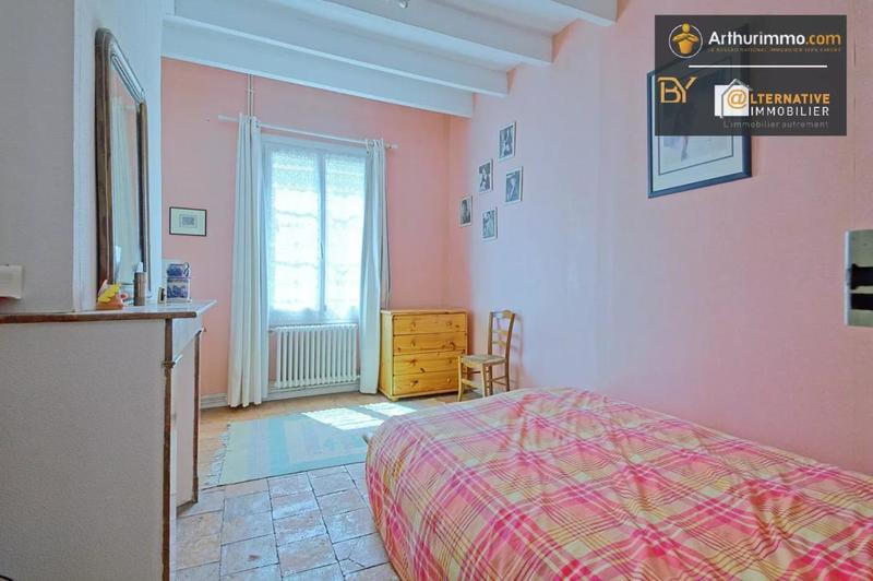 Propriété - 292 m² - 12 pièces