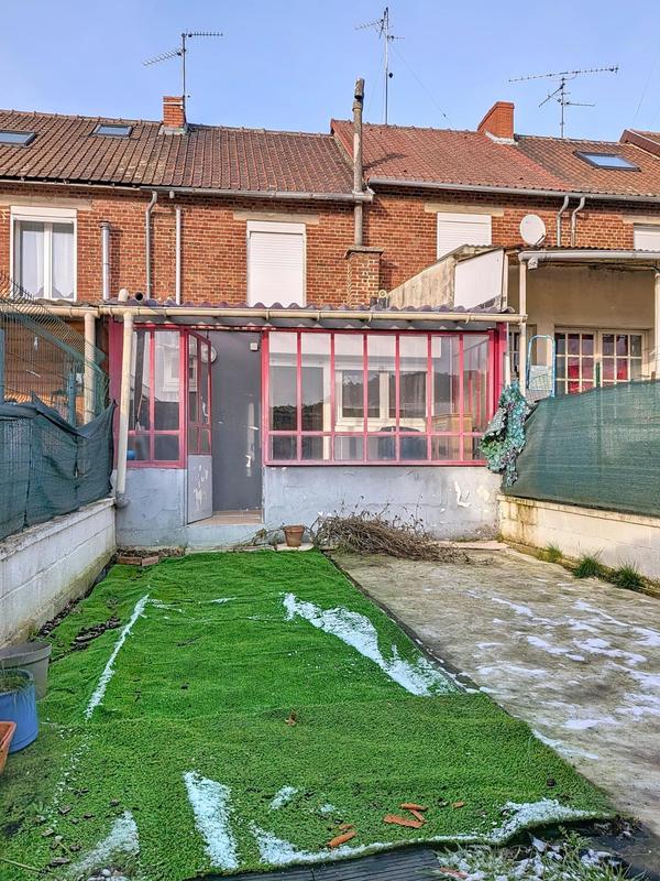 Maison - 65 m² - 3 pièces