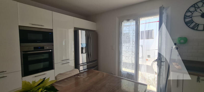 Maison - 110 m² - 4 pièces