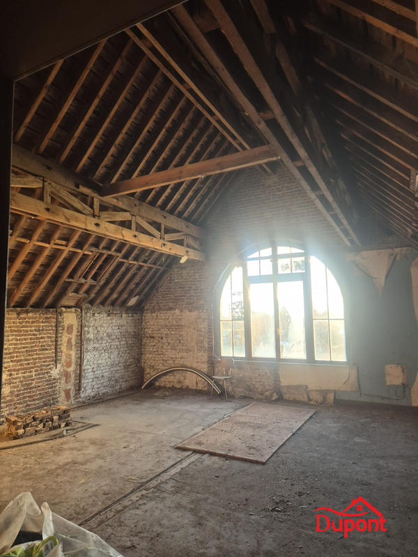 Appartement - 180 m² - 1 pièce