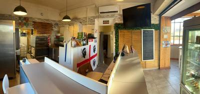 Local commercial - 60 m² - 4 pièces