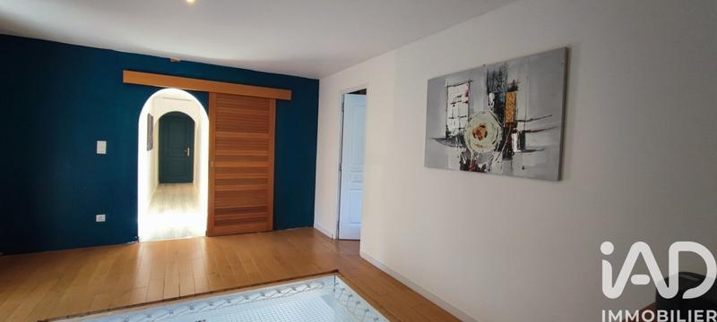 Maison - 229 m² - 7 pièces