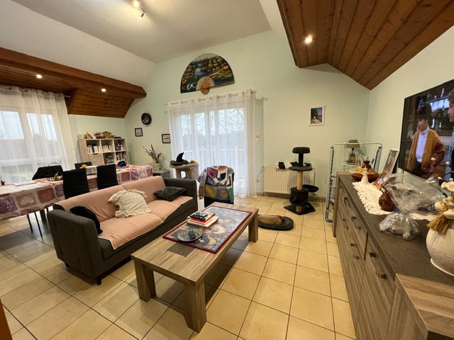 Maison - 83 m² - 5 pièces