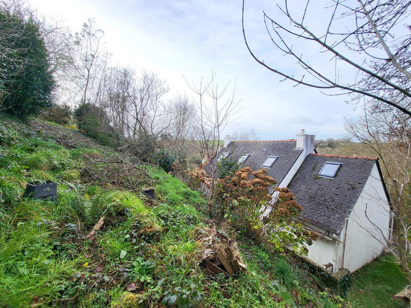 Maison - 93 m² - 5 pièces