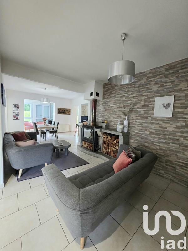 Maison - 141 m² - 6 pièces