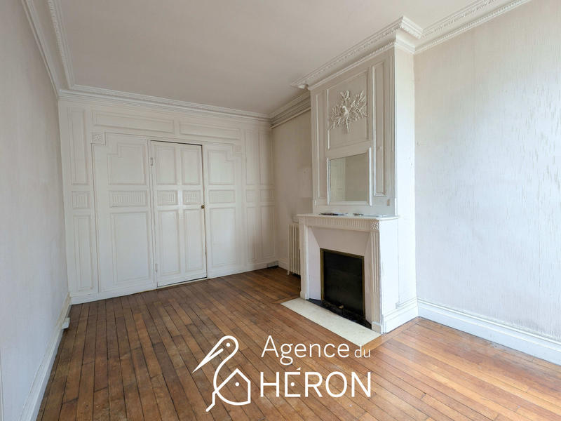 Maison - 204 m² - 8 pièces