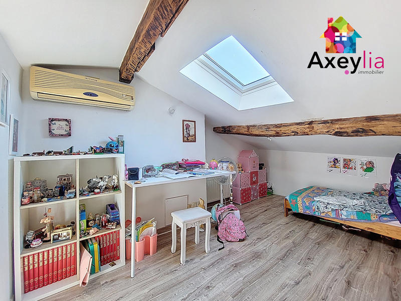 Maison de village - 127 m² - 6 pièces