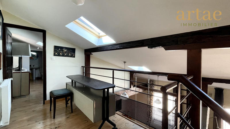 Appartement - 88 m² - 3 pièces