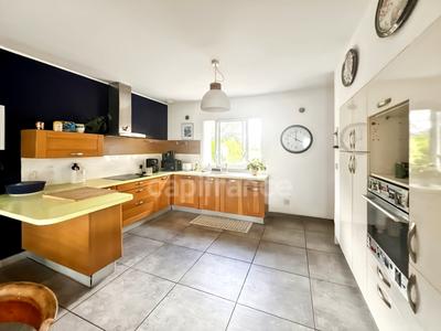 Maison - 160 m² - 5 pièces