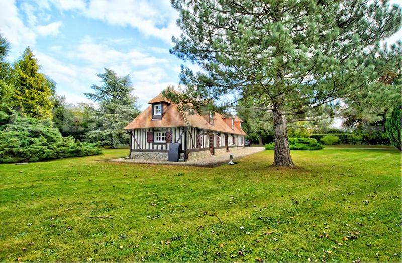 Maison - 96 m² - 7 pièces