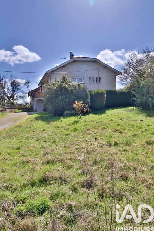 Maison - 115 m² - 6 pièces