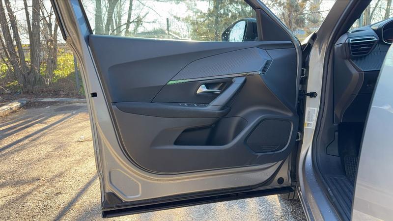 Peugeot 2008 1.2 102 Active - Entretien constructeur