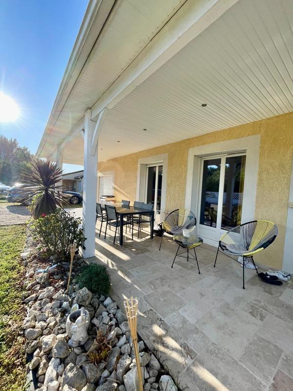 Maison - 107 m² - 6 pièces