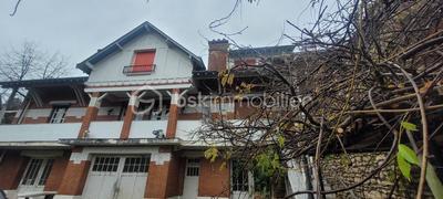 Maison ancienne - 146 m² - 6 pièces