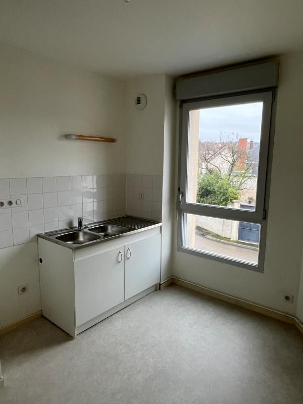 Appartement - 90 m² - 4 pièces