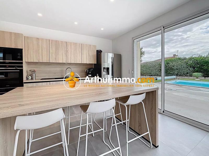 Maison - 175 m² - 5 pièces