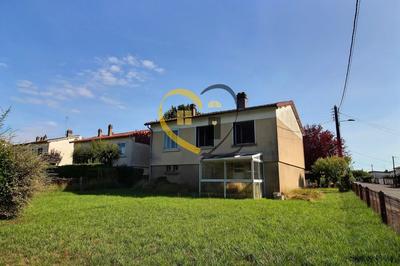 Maison - 76 m² - 4 pièces