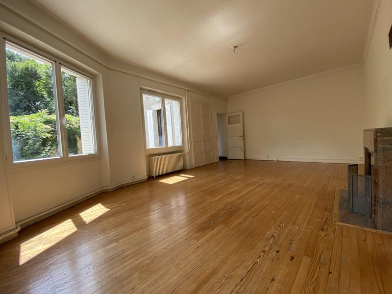 Maison - 136 m² - 7 pièces