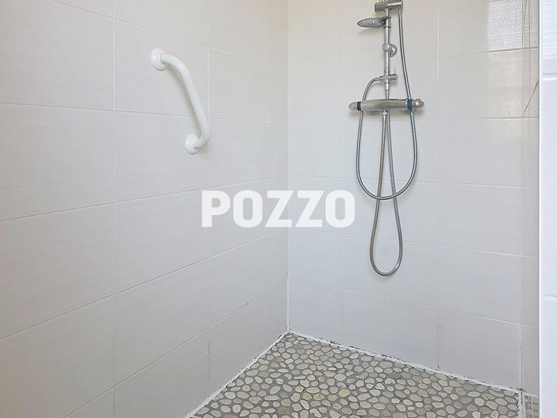 Maison - 165 m² - 6 pièces