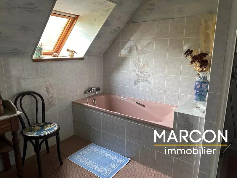 Maison de village - 183 m² - 8 pièces