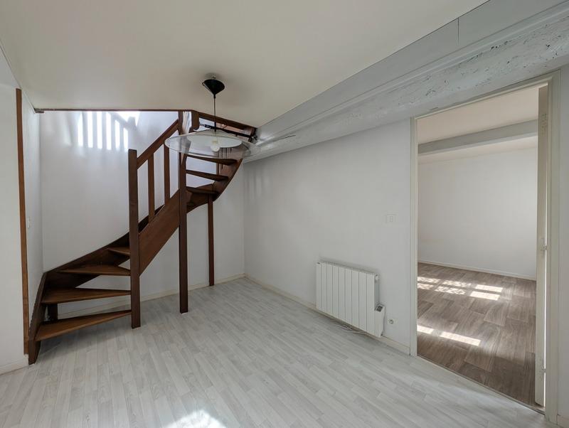 Duplex - 97 m² - 5 pièces
