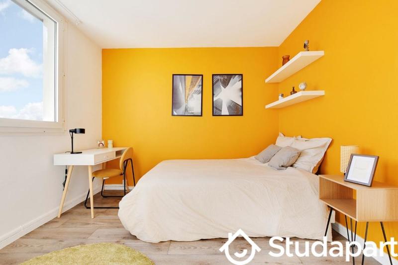 Chambre - 10 m² - 1 pièce