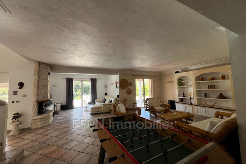 Villa - 280 m² - 7 pièces