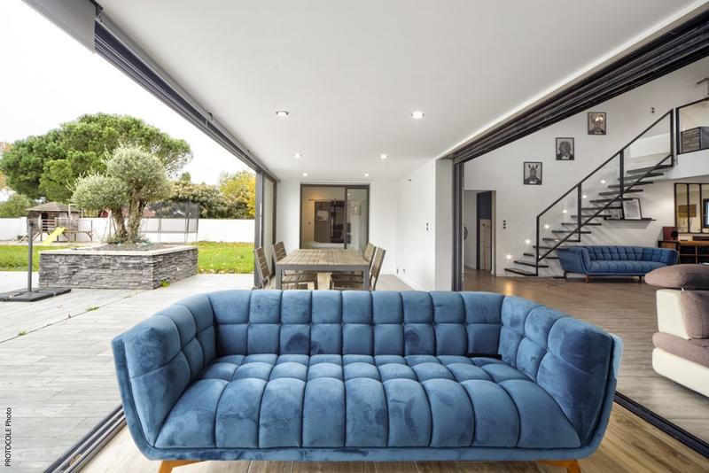 Villa - 254 m² - 6 pièces