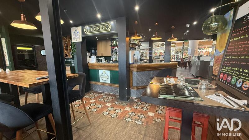 Local commercial - 300 m²