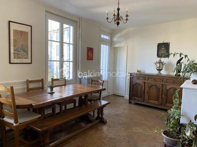 Maison ancienne - 150 m² - 7 pièces