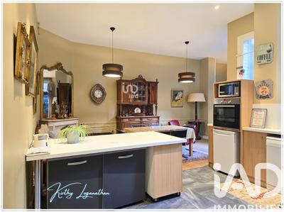 Appartement - 160 m² - 7 pièces