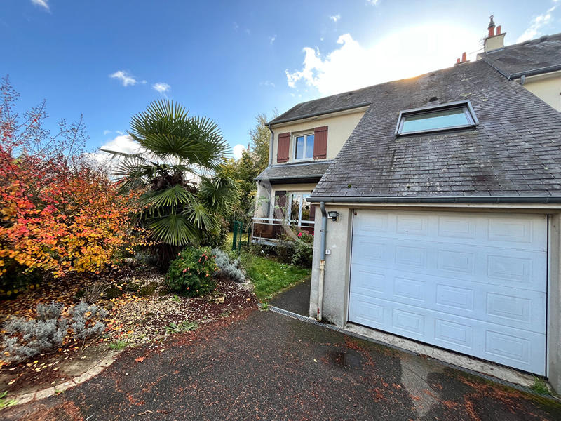 Maison - 100 m² - 4 pièces