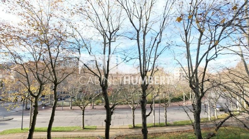 Appartement - 84 m² - 3 pièces