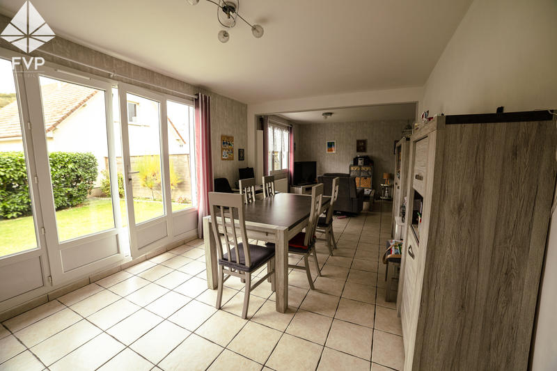 Maison - 129 m² - 6 pièces