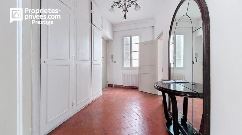 Appartement - 107 m² - 5 pièces