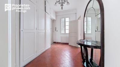 Appartement - 107 m² - 5 pièces