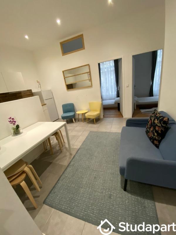 Appartement - 80 m² - 5 pièces