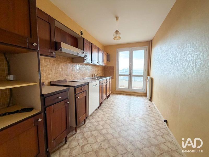 Appartement - 93 m² - 3 pièces