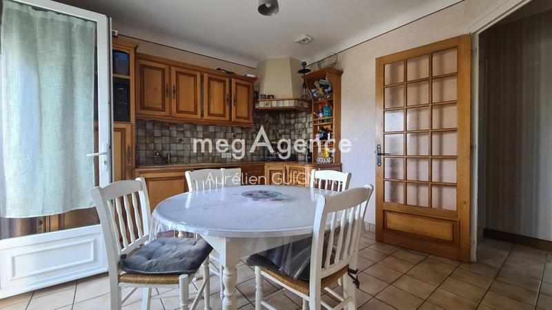 Maison - 103 m² - 7 pièces