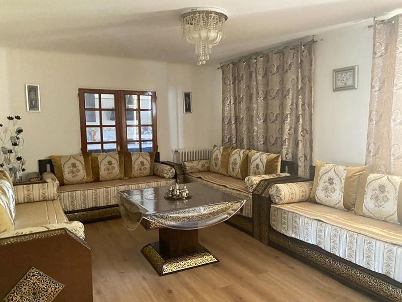 Maison - 135 m² - 4 pièces