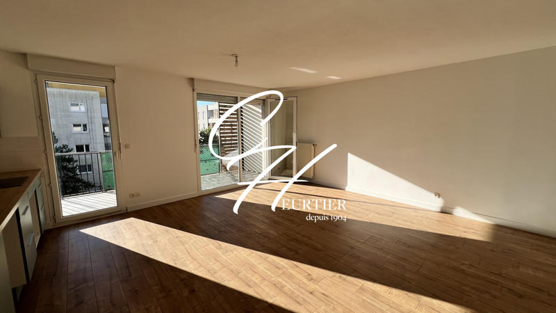 Appartement - 83 m² - 4 pièces