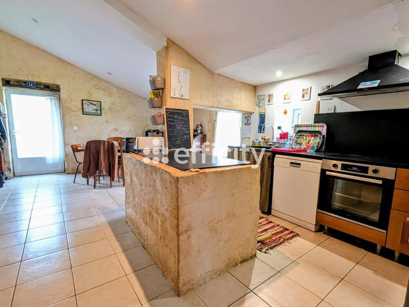Maison - 205 m² - 10 pièces