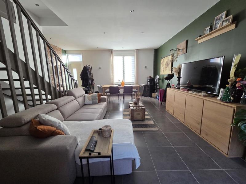 Maison de ville - 92 m² - 5 pièces