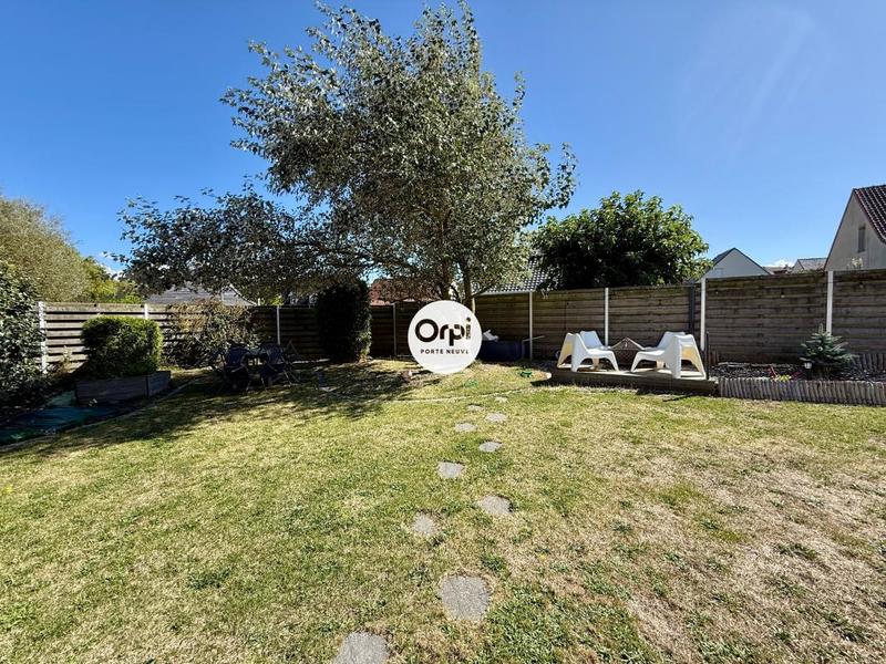 Maison - 121 m² - 6 pièces