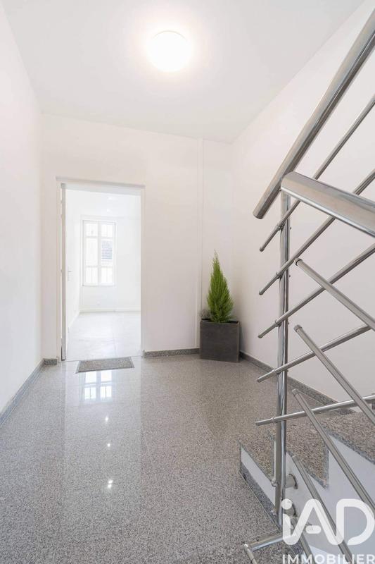 Appartement - 90 m² - 4 pièces