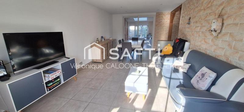 Maison - 93 m² - 4 pièces