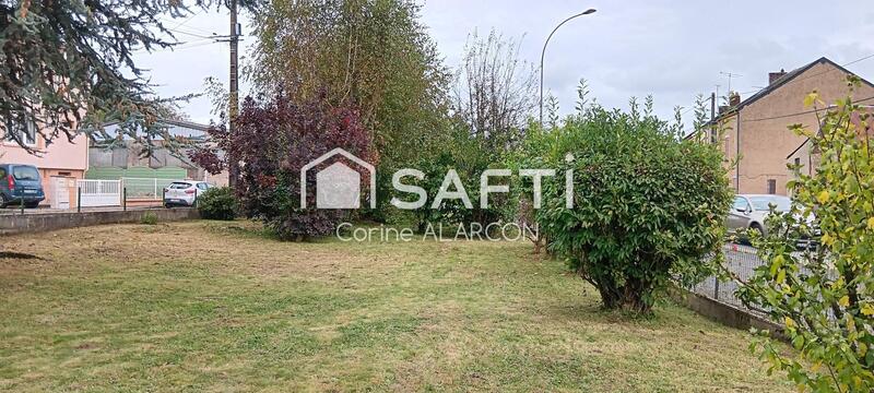 Maison - 94 m² - 5 pièces