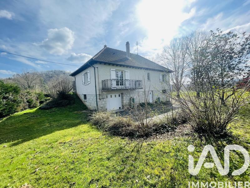 Maison - 150 m² - 5 pièces