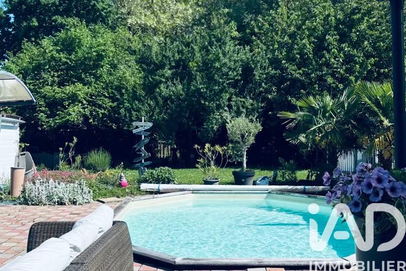 Maison - 153 m² - 8 pièces