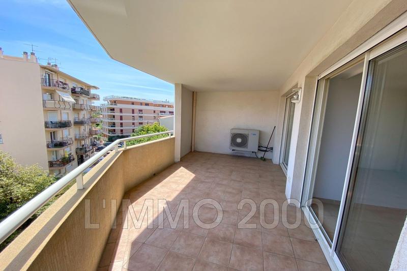 Appartement - 83 m² - 4 pièces